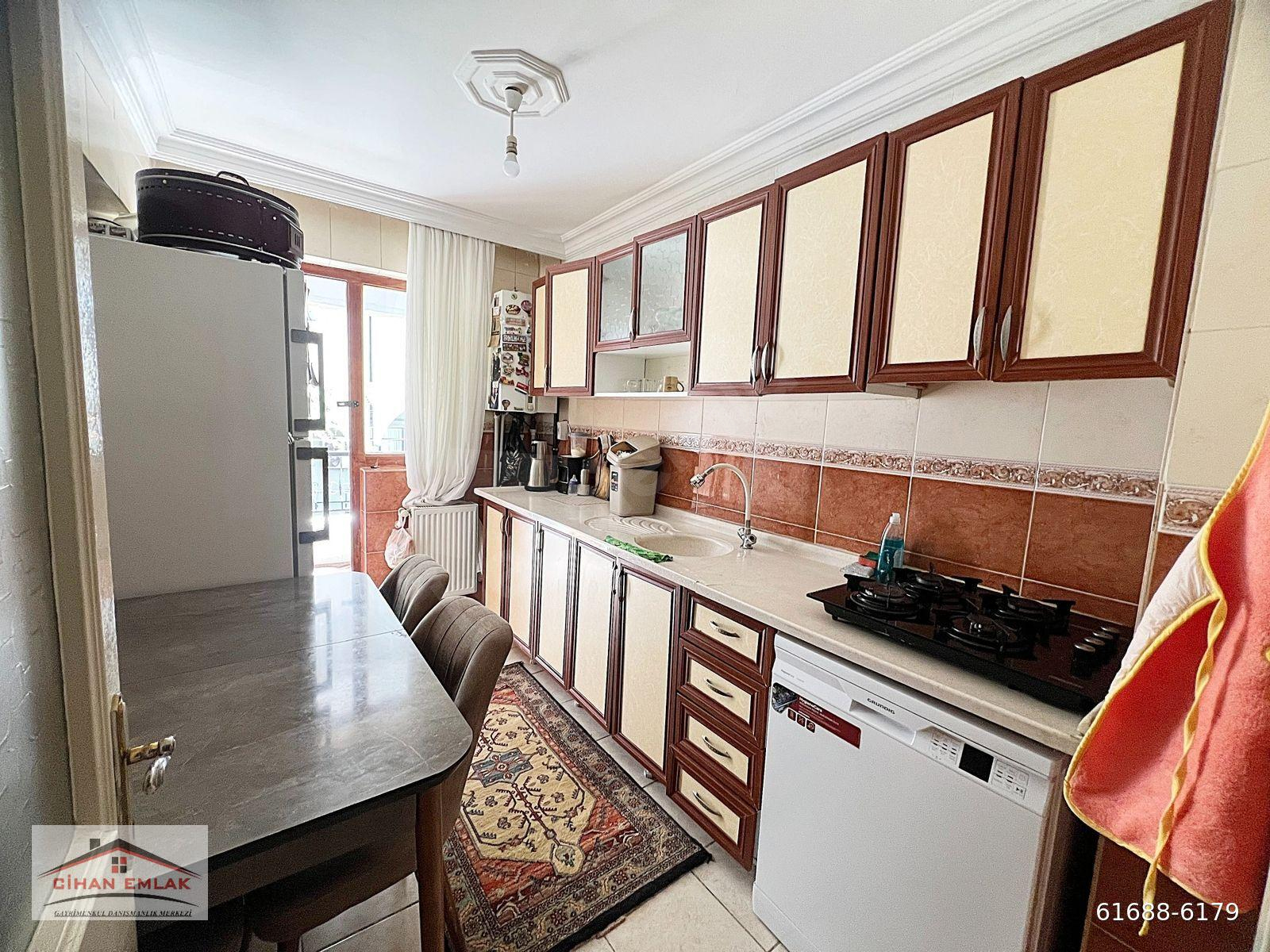 BARIŞTEPEDE ŞENTEPE MERKEZ CAMİ YANI 1. KAT 2+1 KİRALIK
