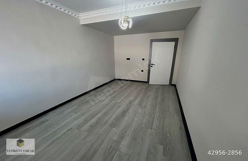 YENİKENT EMLAK'TAN 3+1 GİRİŞ KOMBİ-PETEK TAKILI SATILIK DAİRE