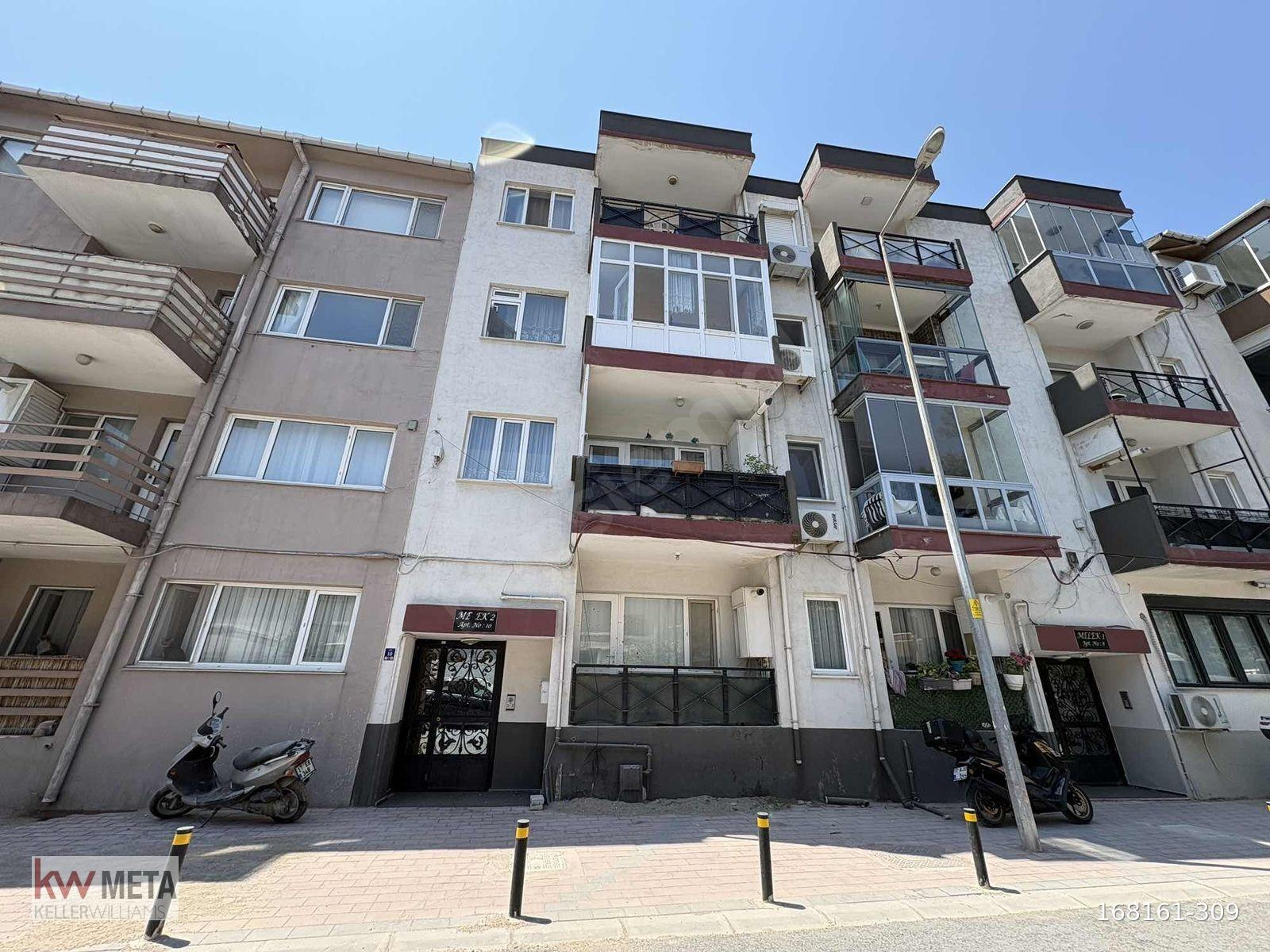ÇANAKKALE MERKEZ CEVATPAŞA KORDON'A YAKIN BAHÇELİ SATILIK 3+1