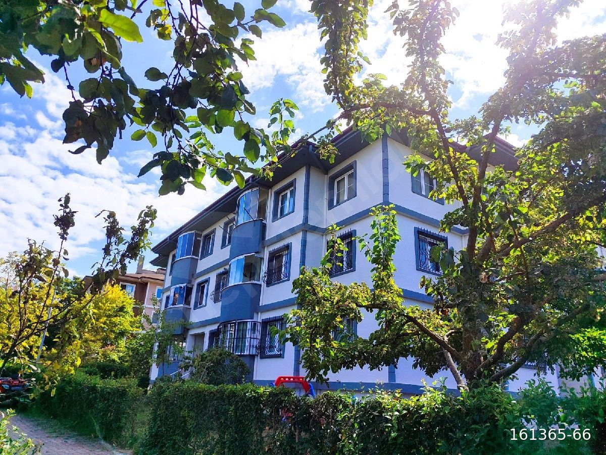 ATAKENT MAHALLESİNDE 3+1 3 .KAT ÖNÜ AÇIK MERKEZİ KONUMDA SATILIK DAİRE