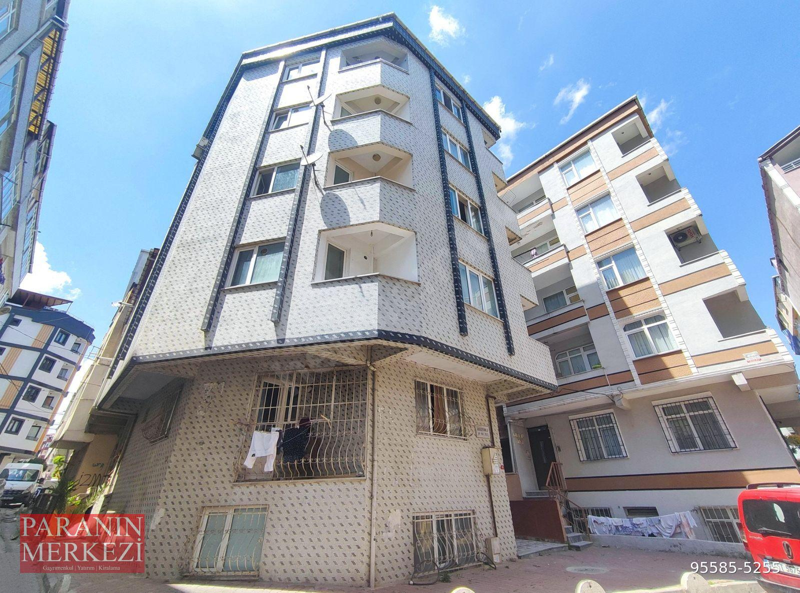 Bahçelievler Zafer Mahallesi'nde Balkonlu, Full Eşyalı, Ferah3+1