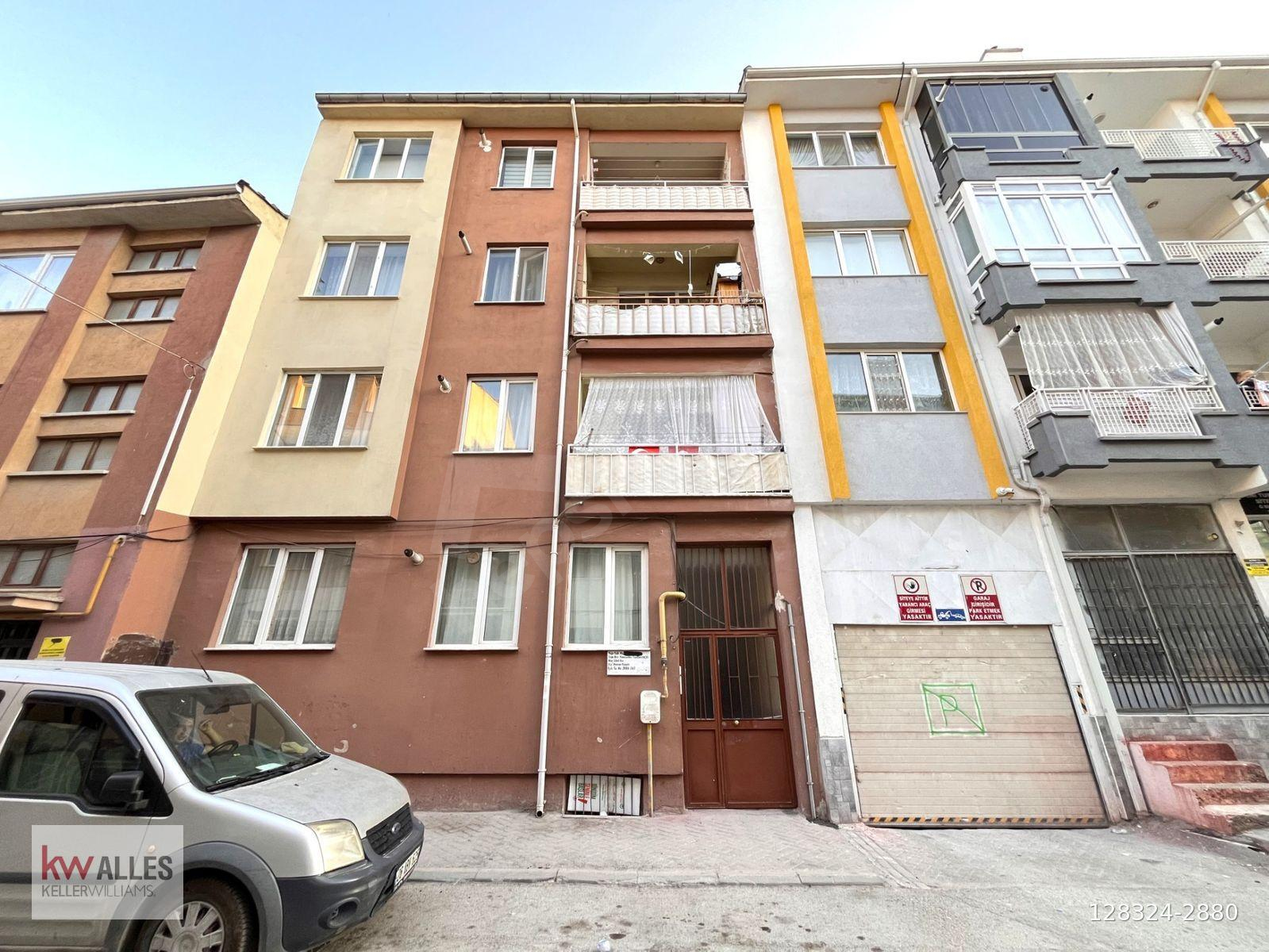 KW ALLES GÖKMEYDAN MAH.'DE BALKONLU, KİLERLİ, ARA KAT 2+1 DAİRE