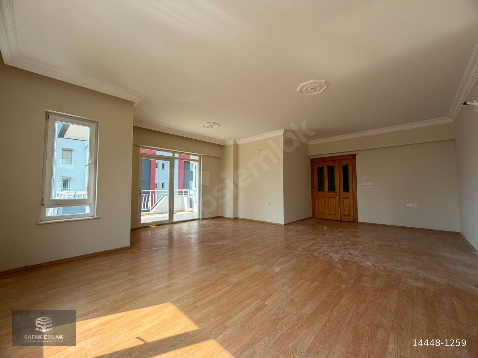 ŞAFAK EMLAK KİRALIK ŞİRİNYALI HAVUZLU SİTEDE 3+1 165 m2 ARA KAT