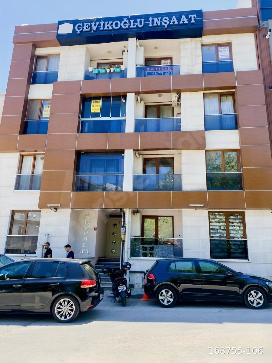 ÇARŞI MERKEZDE EŞYALI SATILIK 2+0 DAİRE