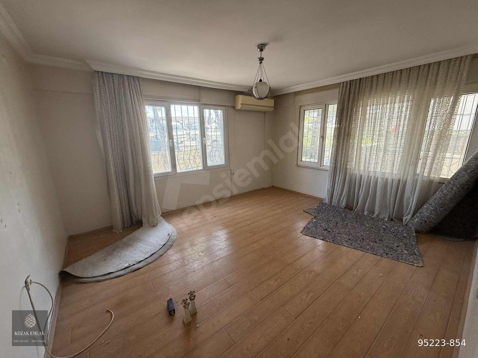 Ayvalık Aliçetinkayada kiralık bahçe katı daire