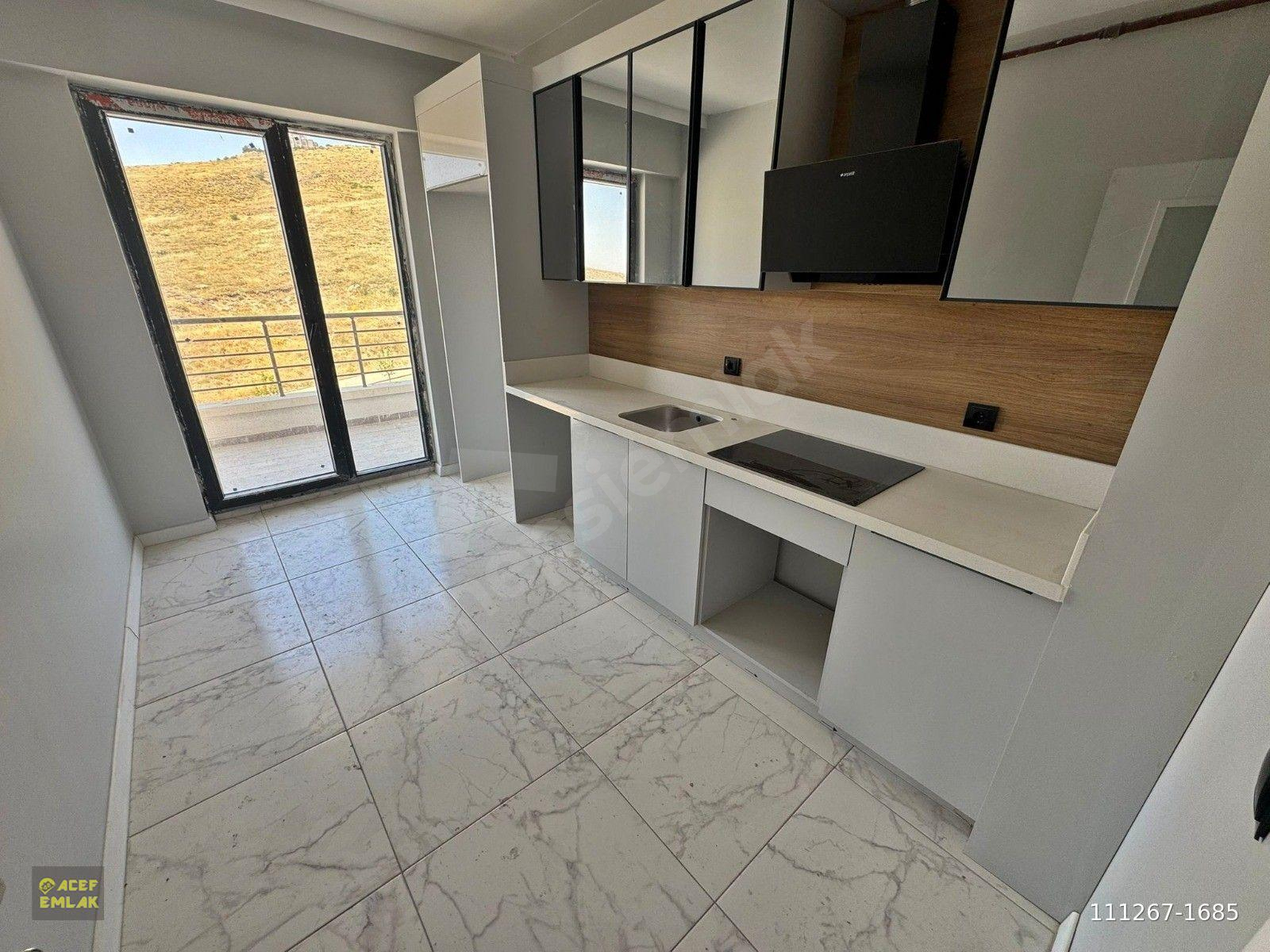 Atayurt Merkezde Yunus Market Yürüme Mesafesi 2+1 Daire 2 Blok