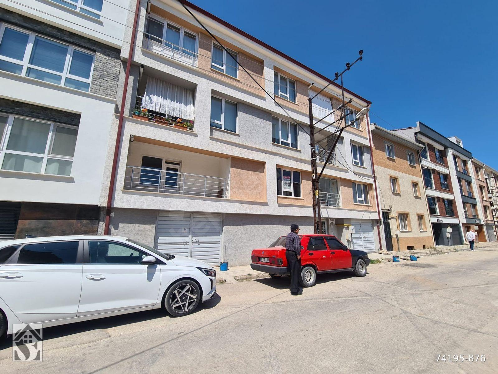 ZAFER MAHALLESİNDE KAYALIK SOKAKTA 2+1 KİRALIK DAİRE