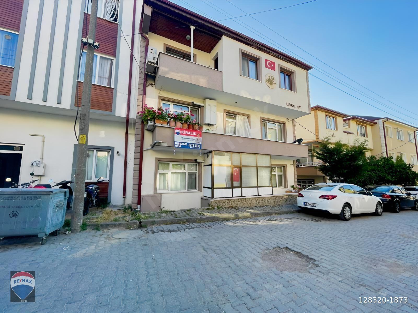 REMAX MAVİ'DEN ADAPAZARI HIZIRTEPE'DE EŞYALI KİRALIK 2+1