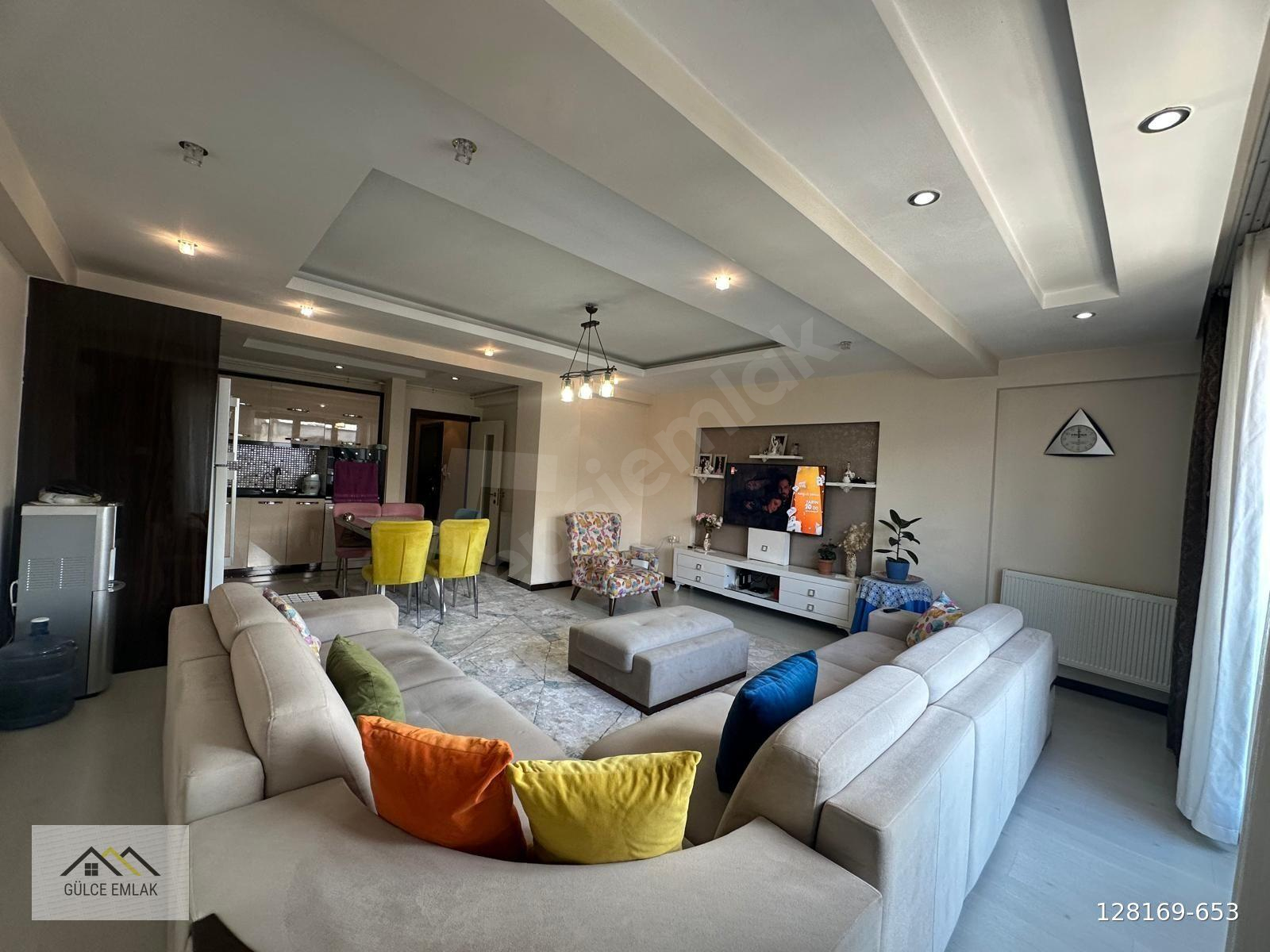 GÜLCE DEN, AKKONAK CADDE ÜZERİ MASRAFSIZ 4,5+1 SATILIK DAİRE
