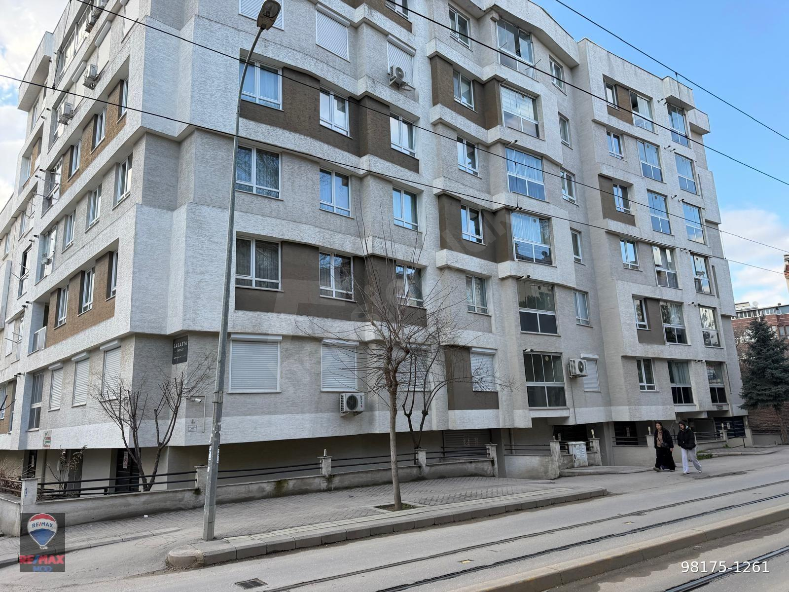 SIHHIYE MEYDANI VE ORHAN OĞUZ YAKINI ARAKAT 3+1 KİRALIK DAİRE