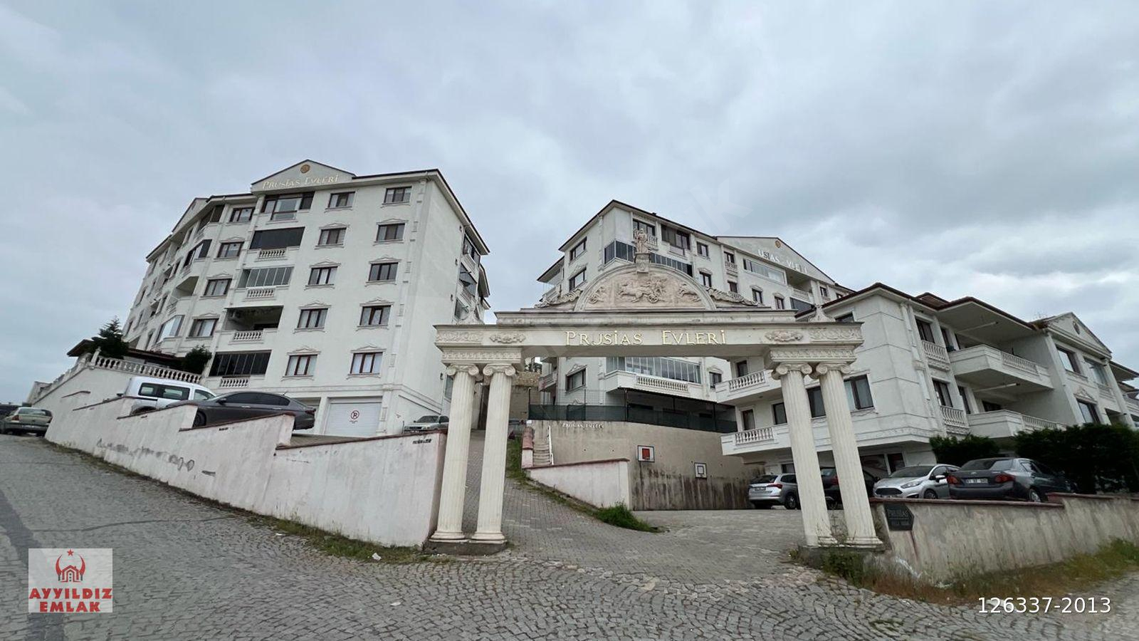 DÜZCE PRUSİAS EVLERİN'DE KİRALIK FULL+FULL EŞYALI 1+1 DAİRE