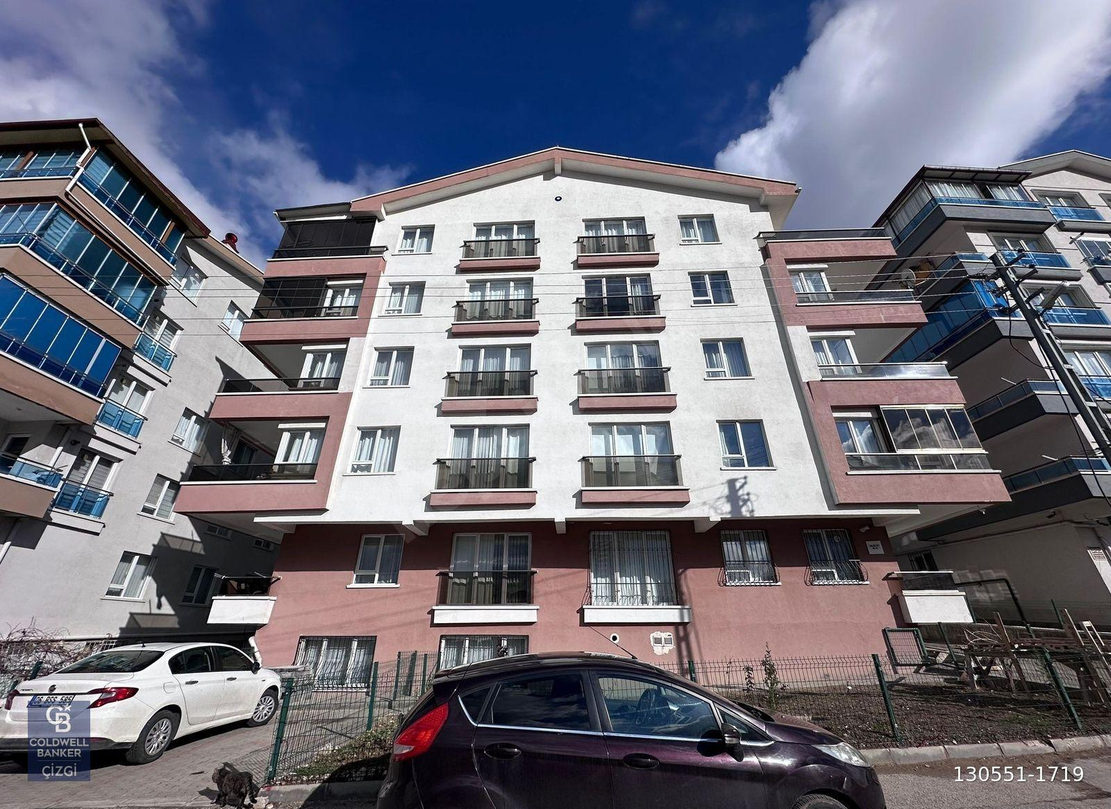 MAMAK'TA MERKEZİ KONUMDA SATILIK 4+1 YAPILI DUBLEKS DAİRE