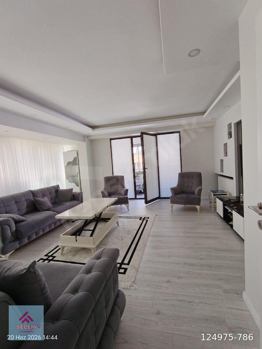 PAŞAKONAK MH 8 YAŞINDA 3+1 SATILIK DAİRE