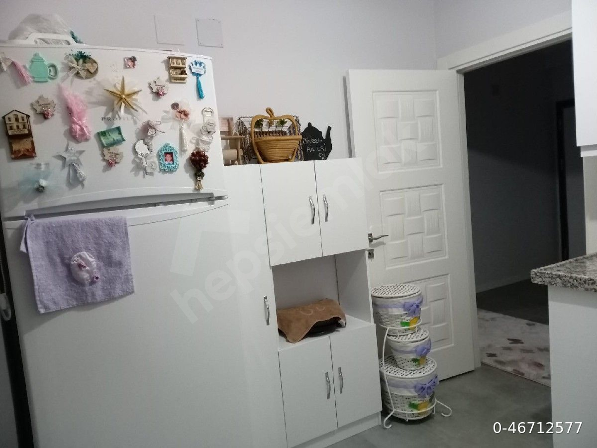 Her kat tek daire 7 katlinin 6. Katı