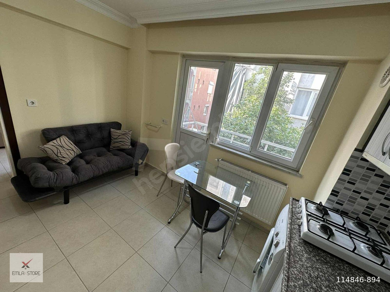 ÜNİVERSİTE YAKINI ARA KAT BALKONLU SATILIK 1+1 FIRSAT APART!