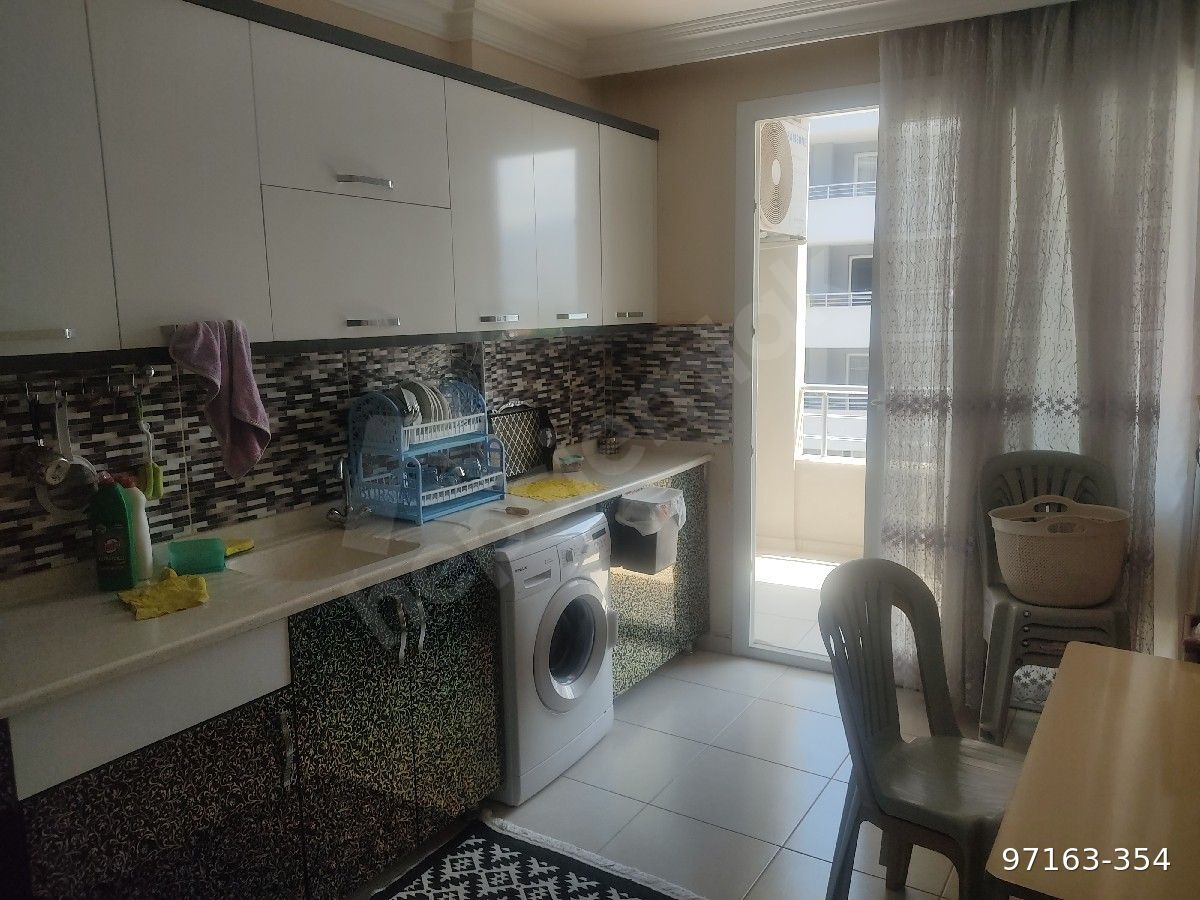KARAAĞAÇ TA ARSUZ YOLU ÜZERİ SATILIK 3+1 DAİRE 7 YILLIK TEMİZ ARA KAT