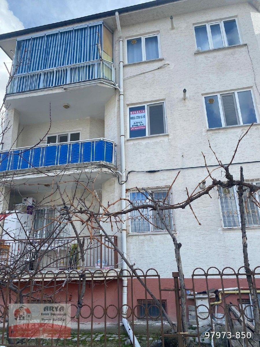 BURDUR FEVZİ ÇAKMAK TA SOSYAL BİLİMLER LİSESİ KARŞISI ARA KAT 2+1 KİRALIK 3 CEPHESİ AÇIK DAİRE