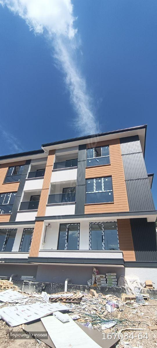 YUVACIK YEŞİLYURT DA KONUMU MÜKEMMEL OLAN 2+1 DAİRE