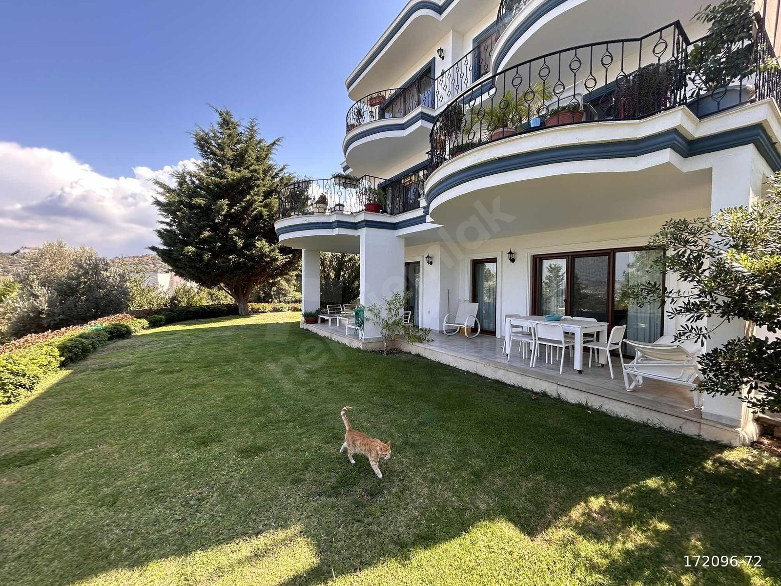 Bodrum Yalıkavak Yıllık Kiralık 2+1 Bahçe Katı Daire