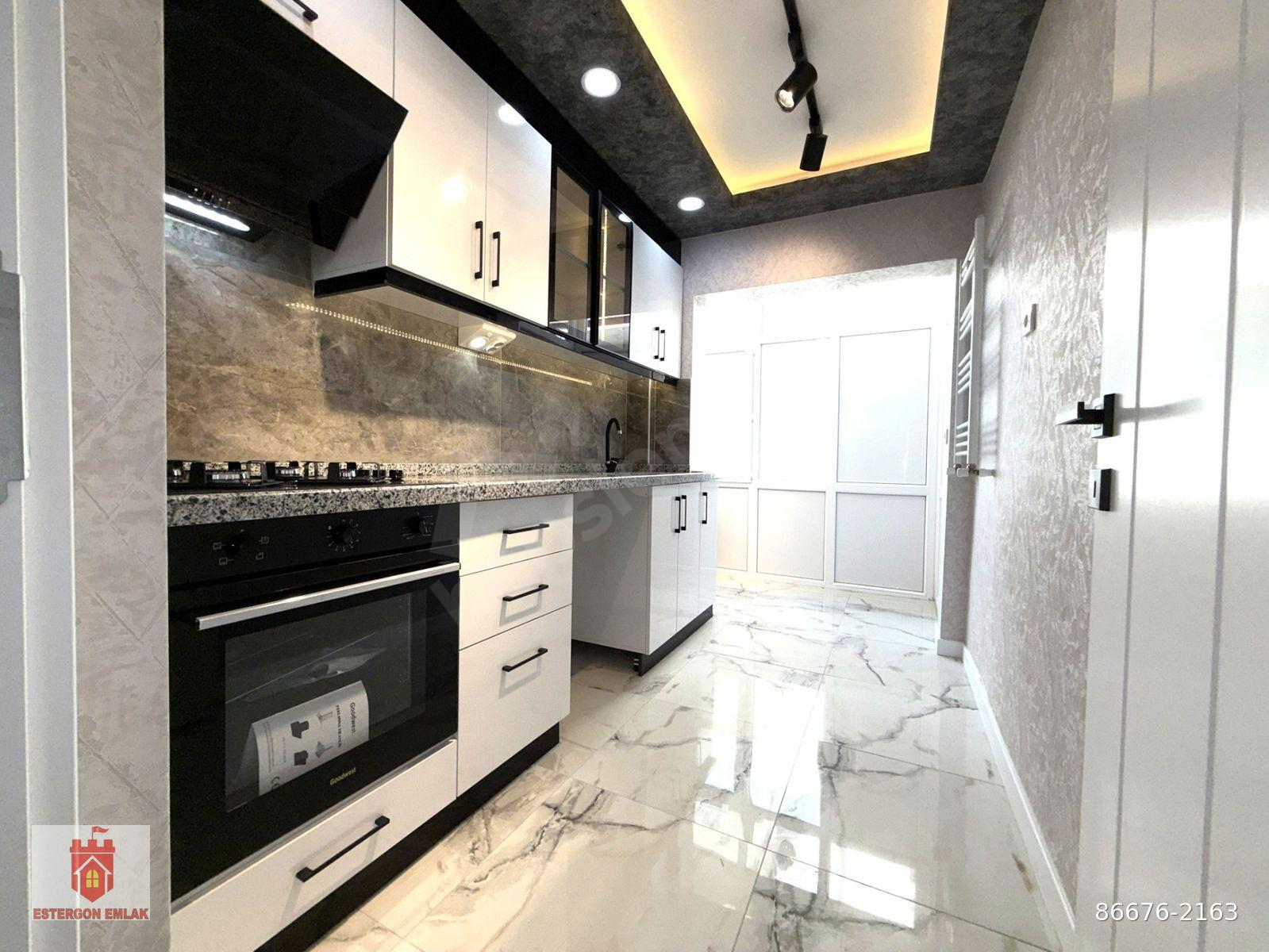 Keçiören Sanatoryum Caddesi'nde Satılık Daire 3+1 Full Yapılı Katta Fırsat