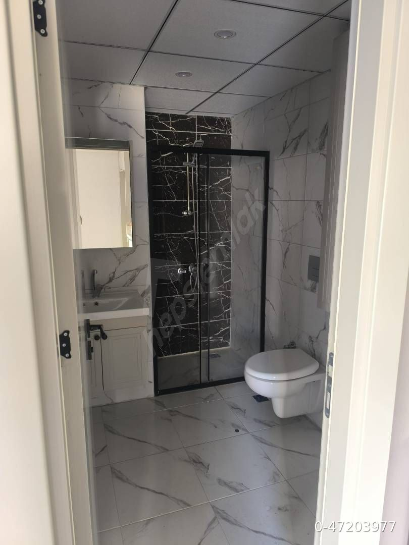 MÜKEMMEL YATIRIMLIK İSTER DÜKKAN İSTER DAİRE