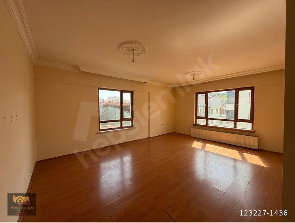 ANADOLU EMLAK'TAN KREDİ SORUNSUZ ASANSÖRLÜ CADDE ÜZERİ 3+1 GENİŞ DAİRE
