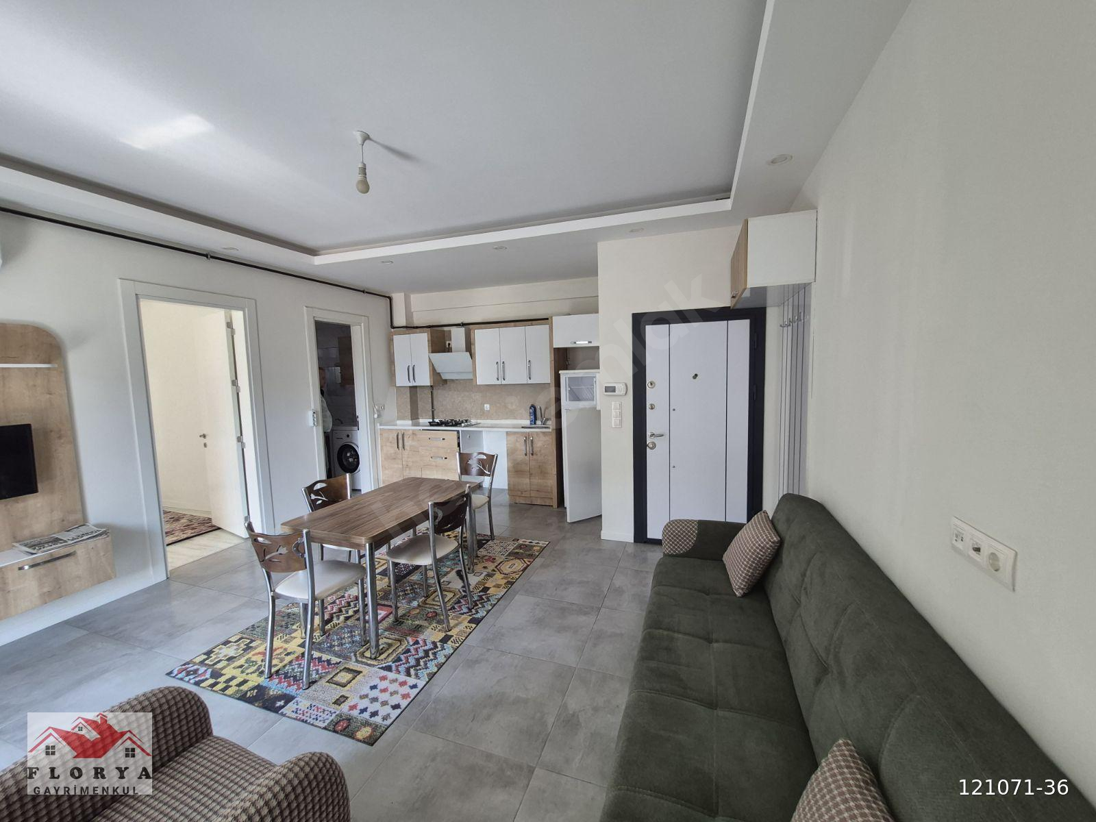 Adalette 1+1 65 m² lüks eşyalı daire