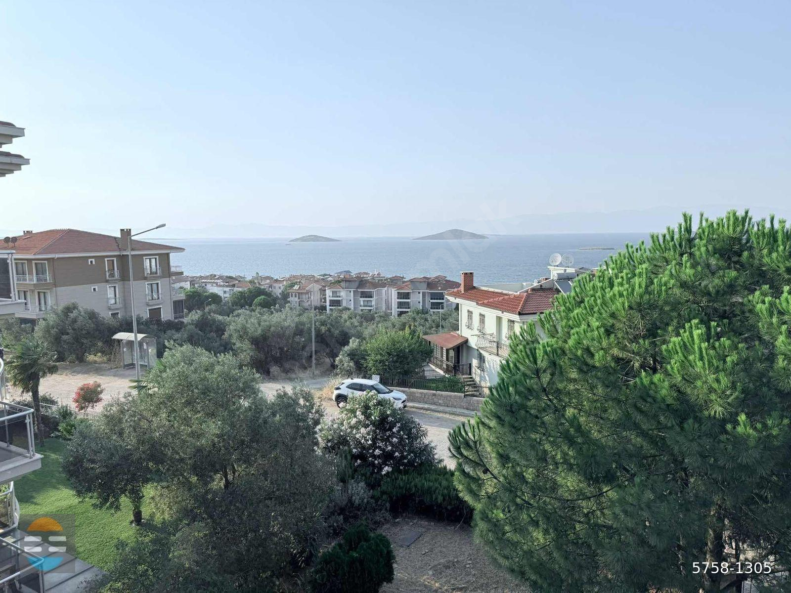 Ayvalık Armutçukta Full Deniz Manzaralı Satılık 3+1 Daire