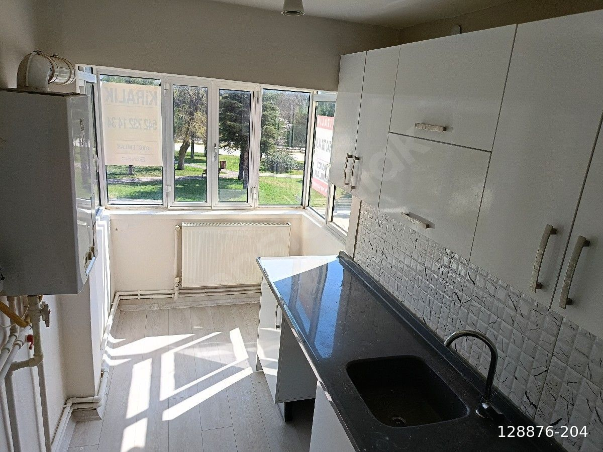 Çankaya mahallesinde kiralık bakımlı 2+1 Daire AVCI EMLAK TEL:05427321434