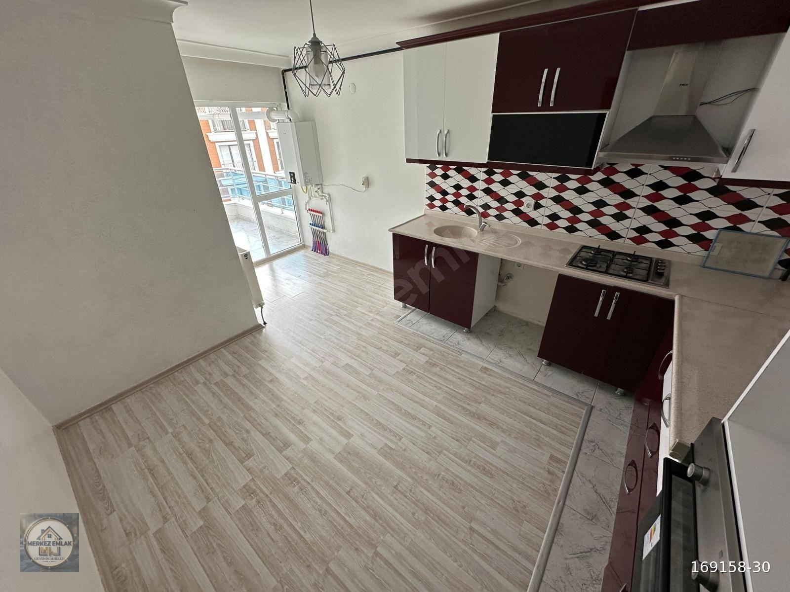 MERKEZ EMLAK'DAN ATAPARK MH FULL YAPILI MASRAFSIZ 3+1 GENİŞ M2