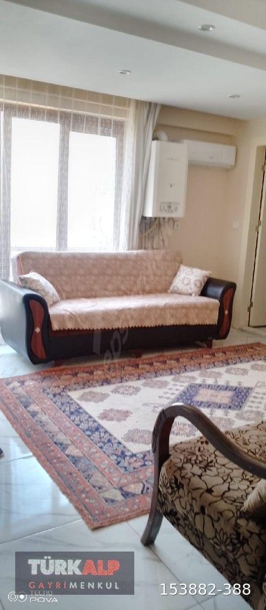 DENİZLİ SIRAKAPILARDA 1+1 KİRALIK APART