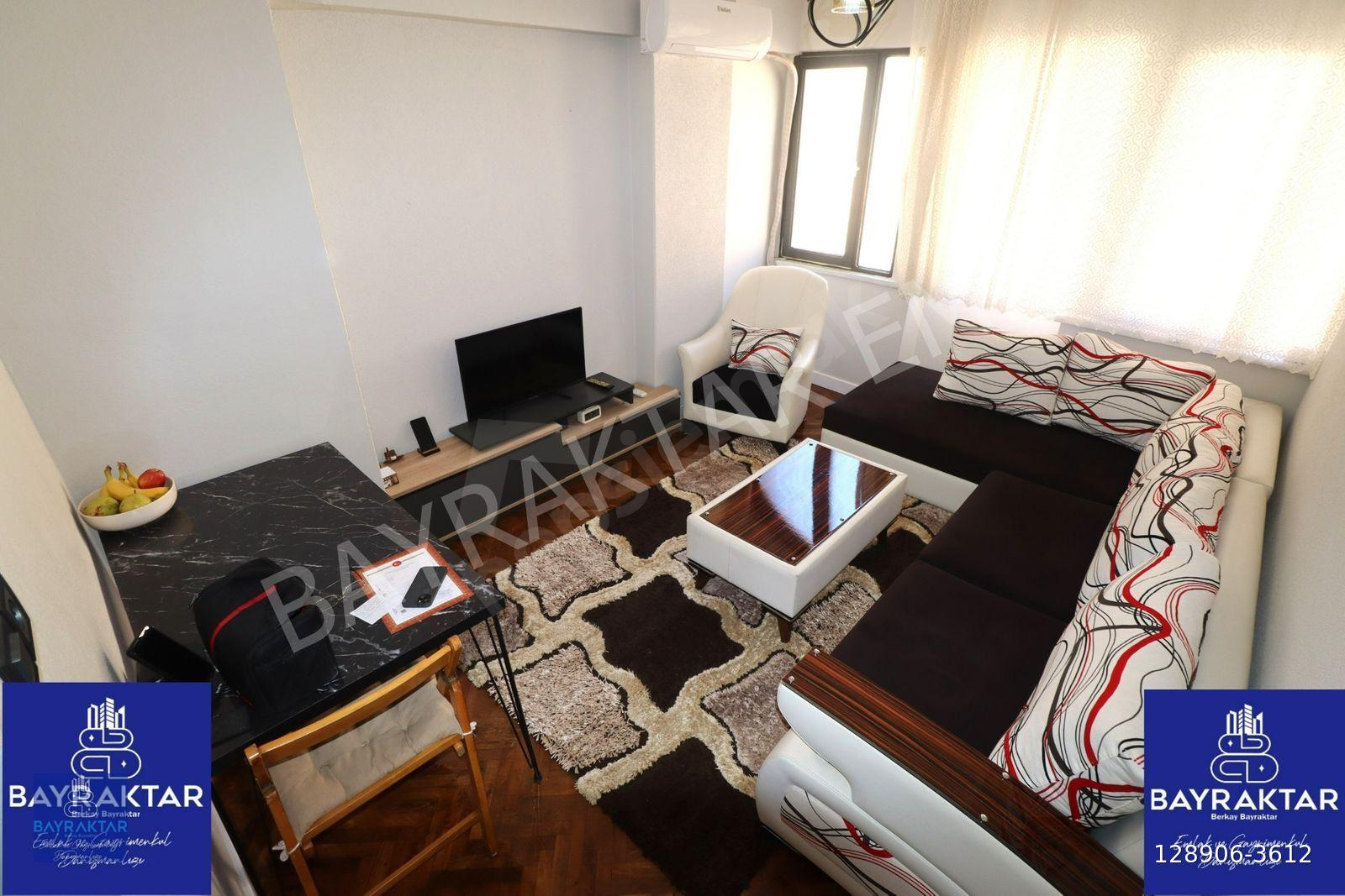 Bandırma Çarşının Göbeğinde Yeni Eşyalı 2+0 Ayrı Mutfaklı Kiralık Daire Bayraktar Emlak'tan