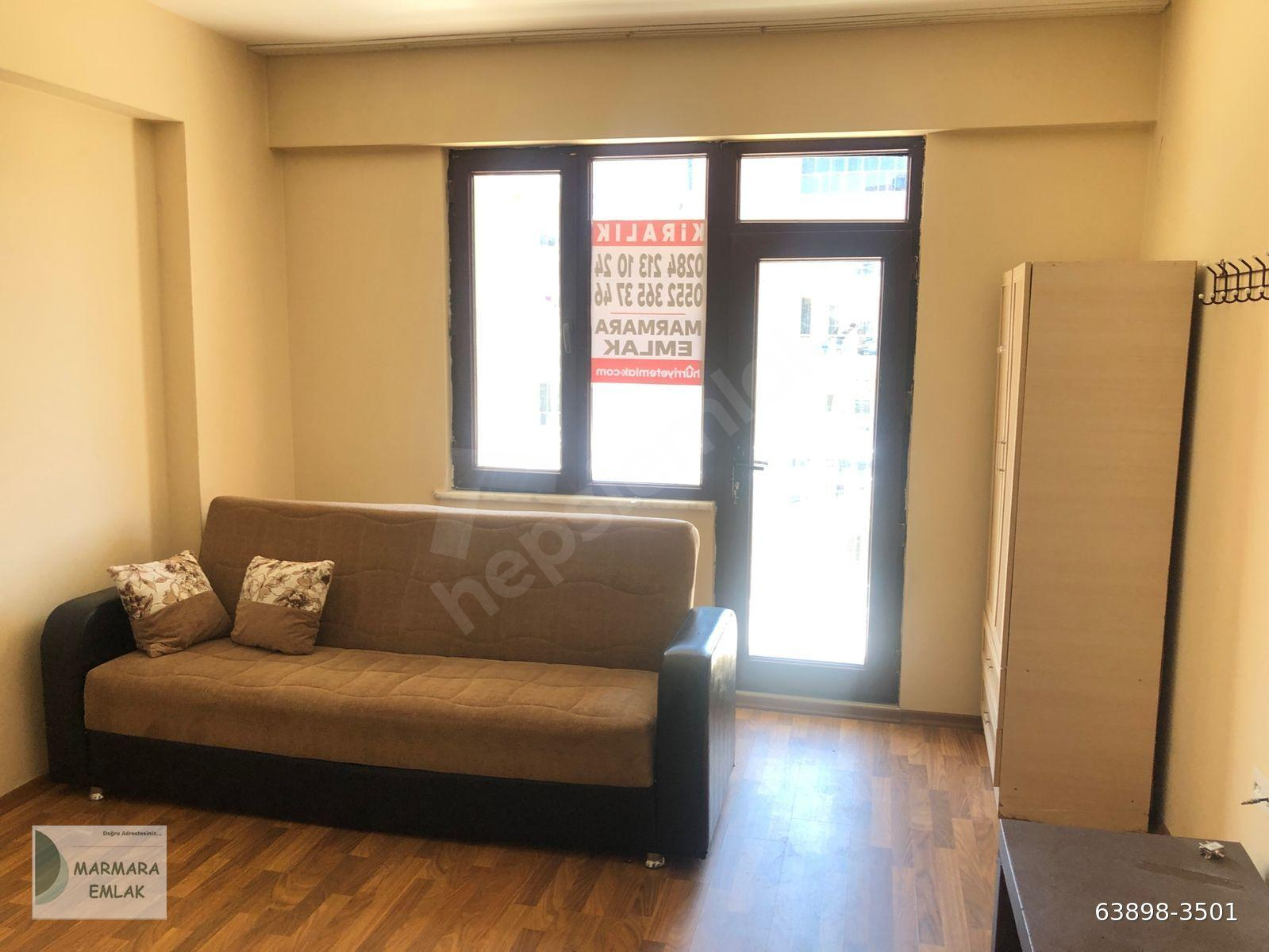 MARMARA' DAN ABDİ İPEKÇİ CADDESİNDE EŞYALI KİRALIK STÜDYO DAİRE