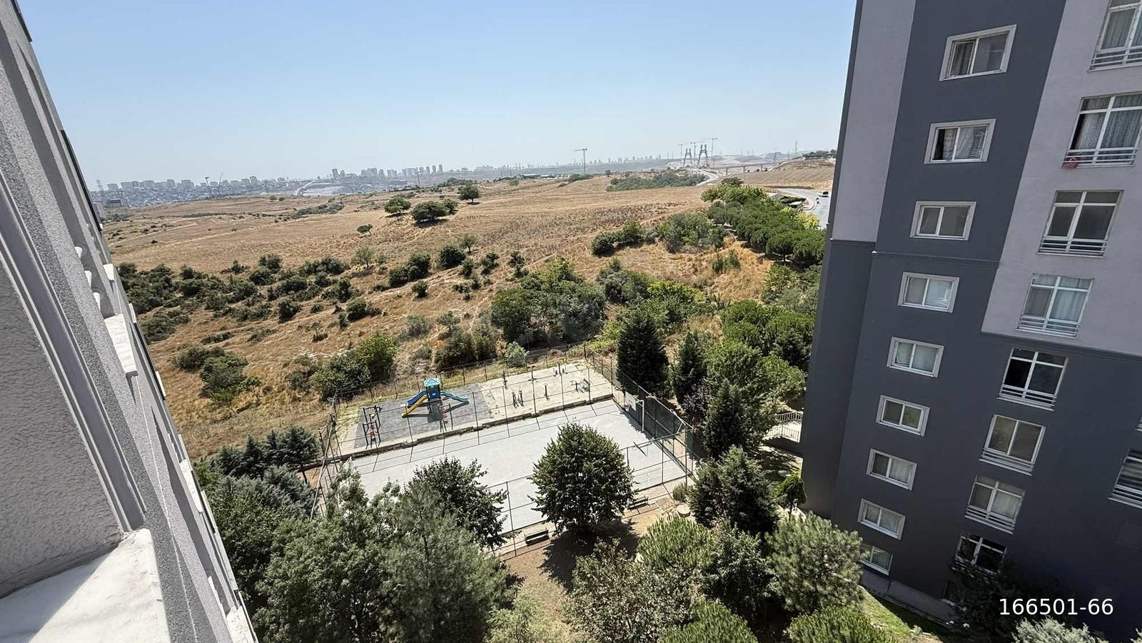 KAYAŞEHİR 4.BÖLGEDE SATILIK ARA KAT KİRACILI 84m2 2+1 DAİRE