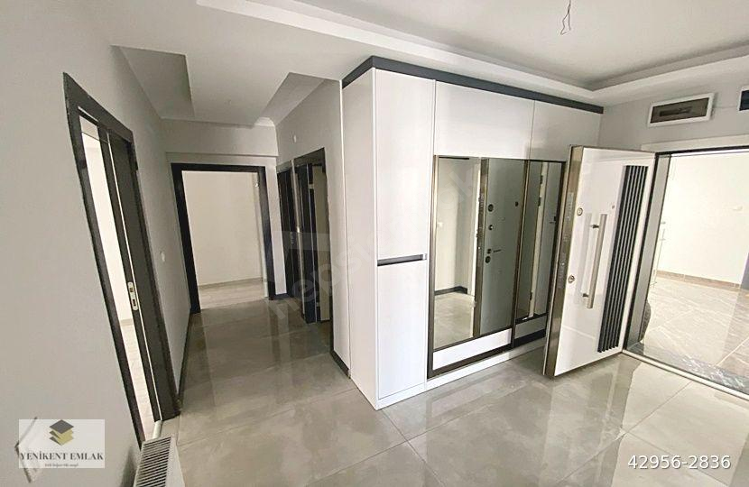 YENİKENT EMLAK'TAN KOMBİ PETEKLİ LÜX YAPILI ÖNCEPHE SATILIK 3+1
