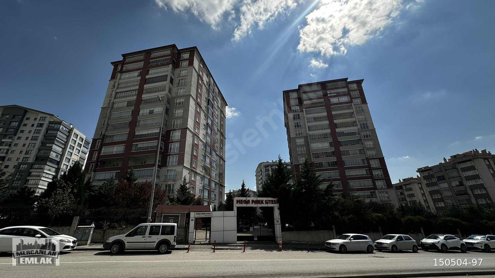 MERCANLARDAN AŞAĞI YAHYALAR MEGA PARK SİTESİ 3+1 KİRALIK DAİRE