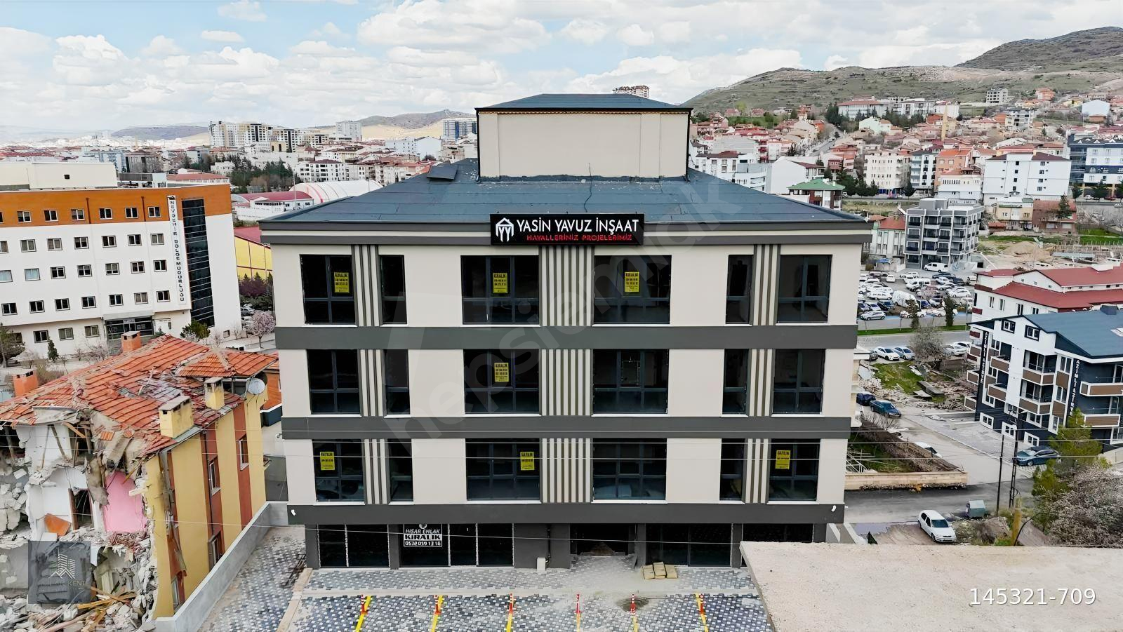 "EMLAK KENT"ÇARŞI MERKEZDE KİRALIK SIFIR 2+0 OFİS