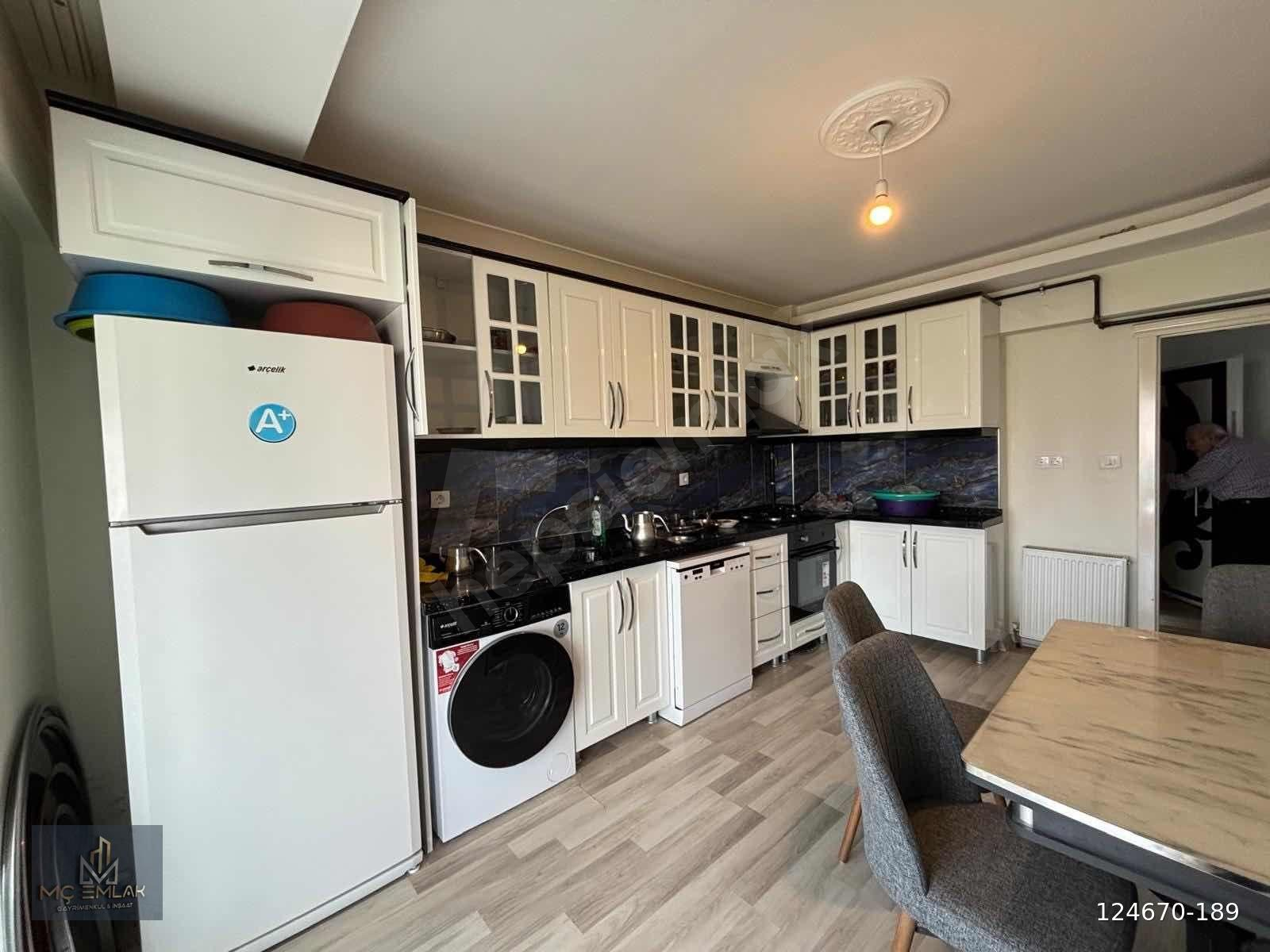 MÇ EMLAK'TAN 3+1 ÇARŞI MERKEZ 5 YAŞINDA SATILIK DAİRE