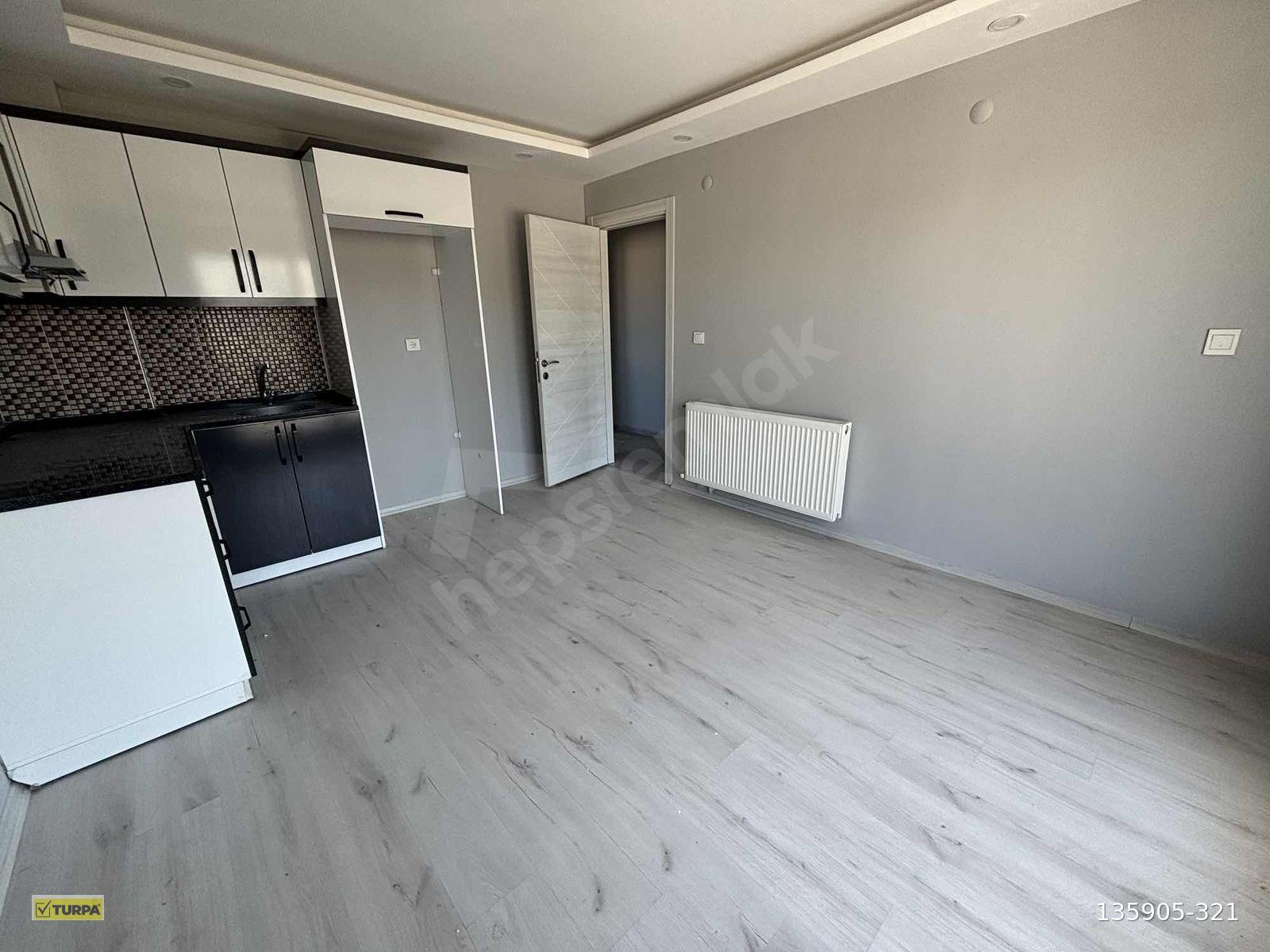 BERGAMA FATİH MAHALLESİNDE 2+1 AÇIK MUTFAK DAİRE