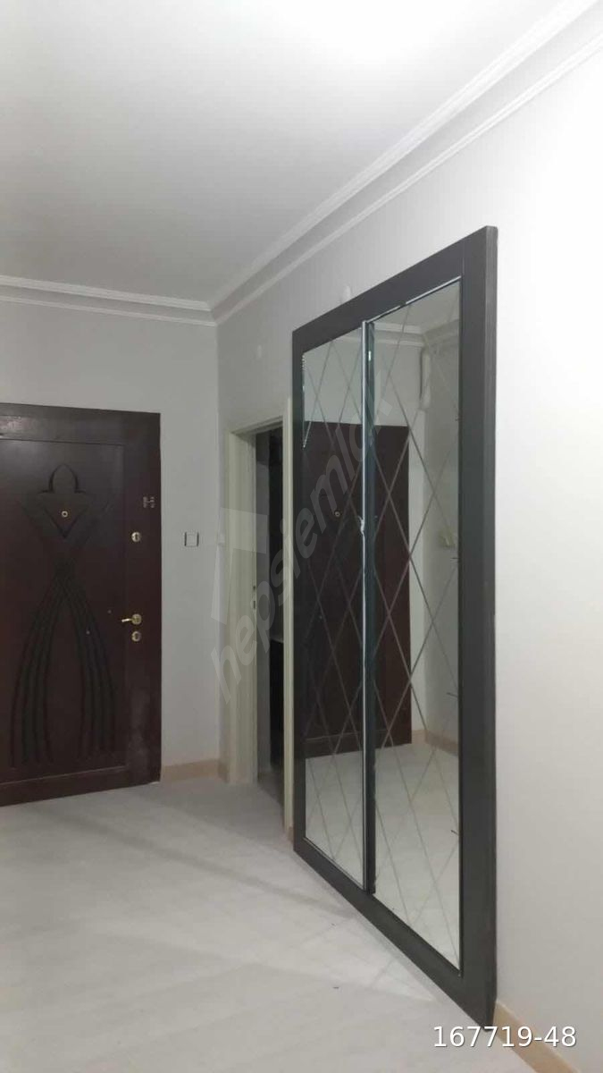 HACIKARA MAH.KIRBAŞI YOLU CEPHELİ SATILIK 3+1 DAİRE