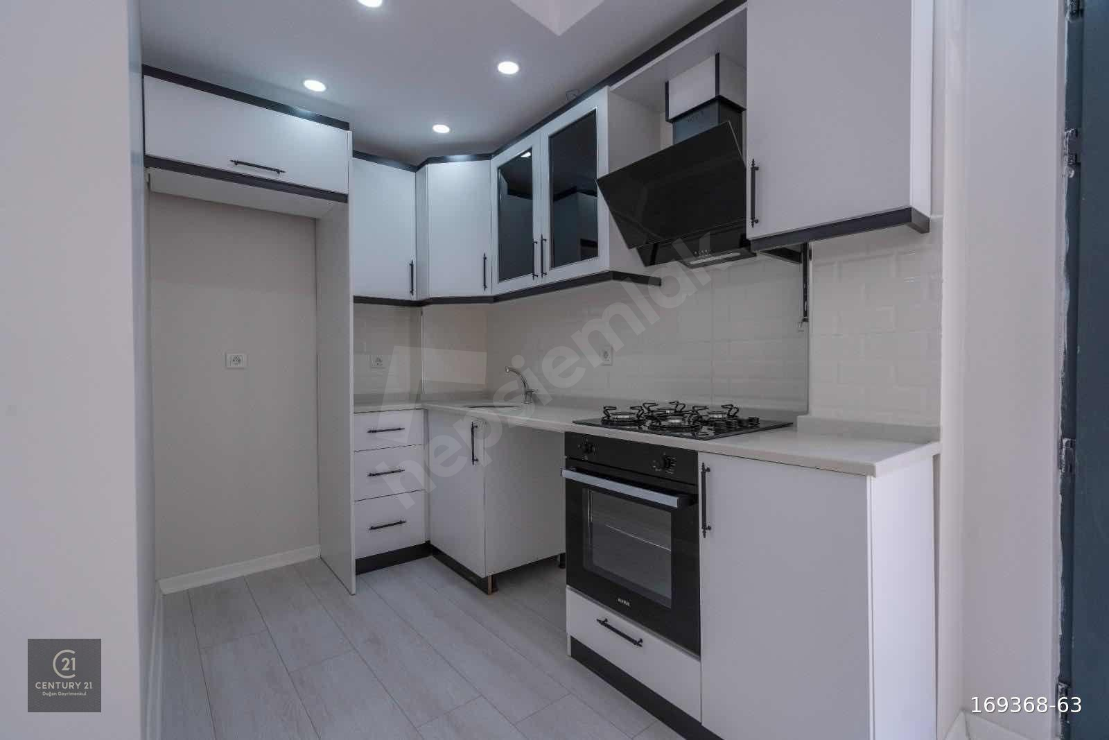 CENTURY 21 DOĞAN'DAN Yılmaz Mahallesi 1+1 Satılık Daire