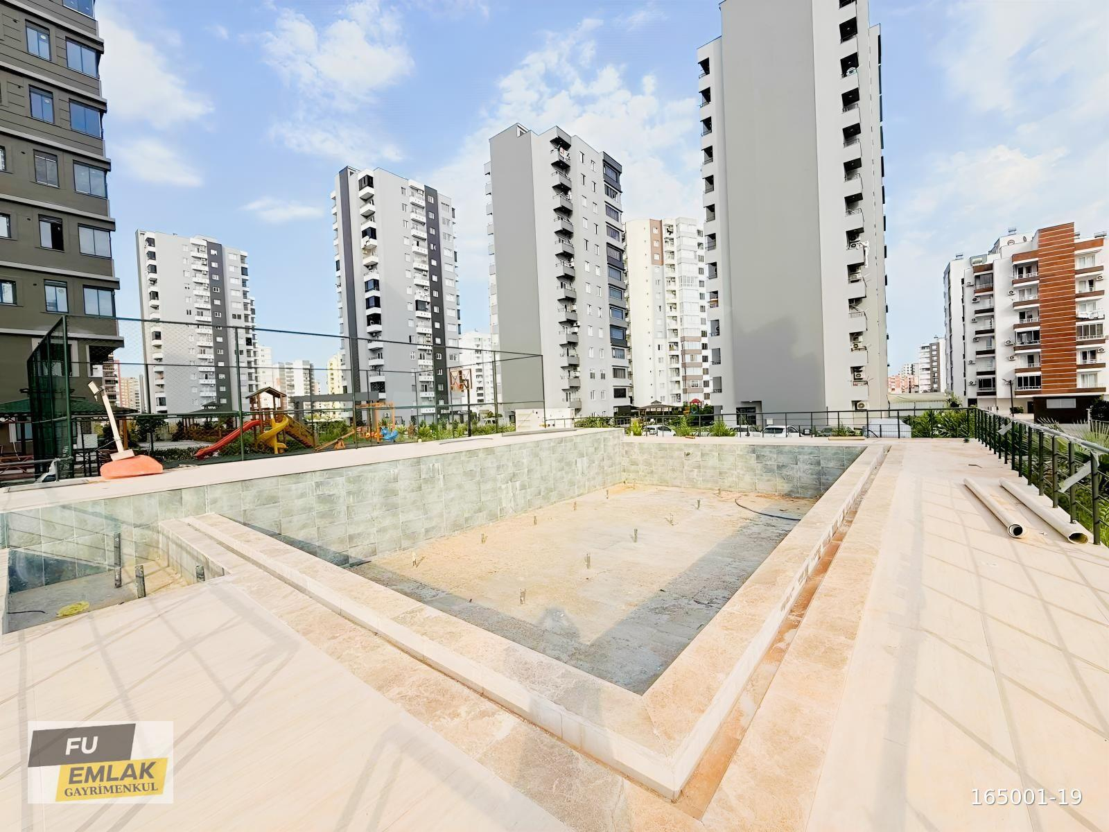 FU'DAN HAVUZLU SİTE İÇİ SIFIR 3+1 BAĞIMSIZ MUTFAK DAİRE