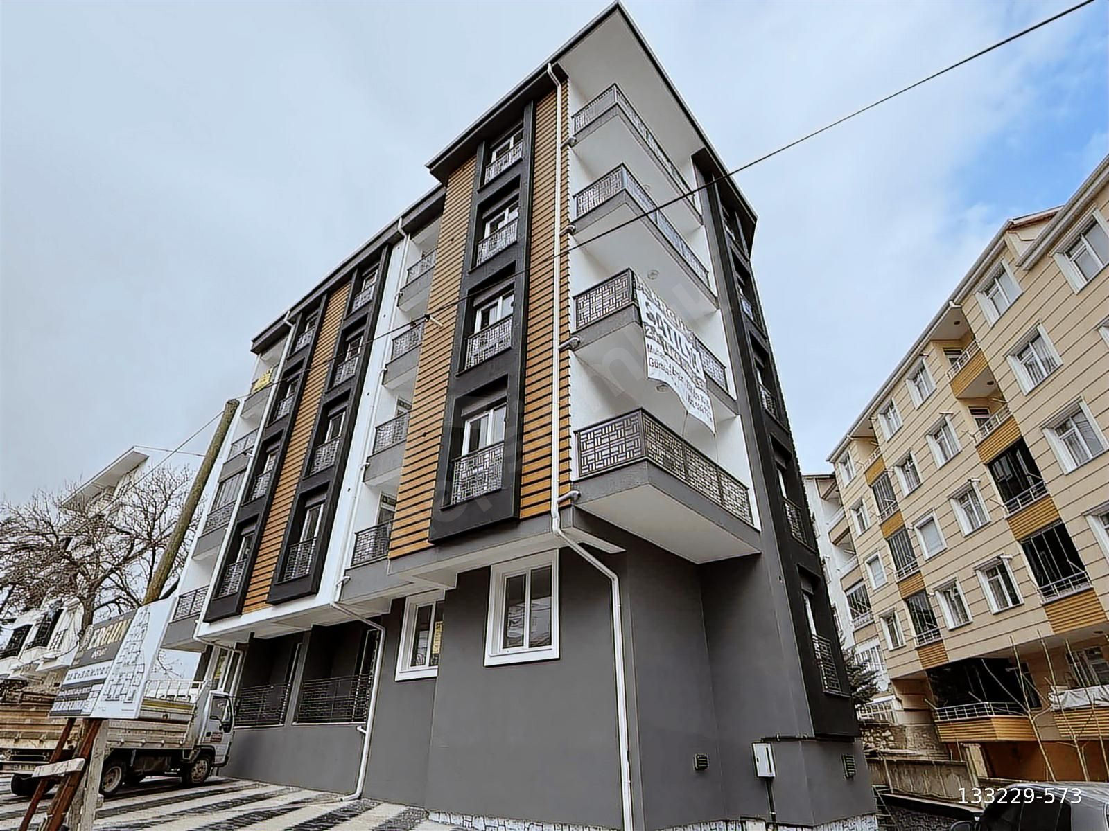 YILMAZ'DAN 2+1 SIFIR EŞYALI DAİRE STADYUM YANI
