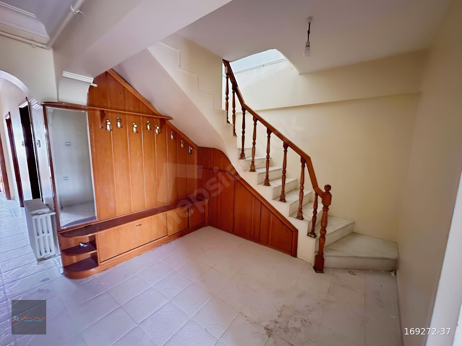 AYDIN ARAT PARKI YANINDA KİRALIK ASANSÖRLÜ DUBLEX 5+1 250M2