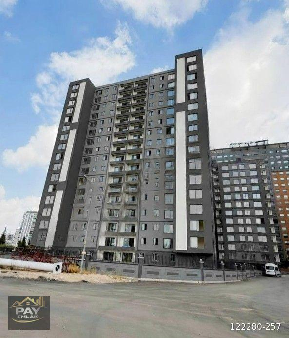 KARAY VİP'DE GENİŞ OTURUMLU BLOKTA KAÇMAYACAK FIRSAT DAİRE