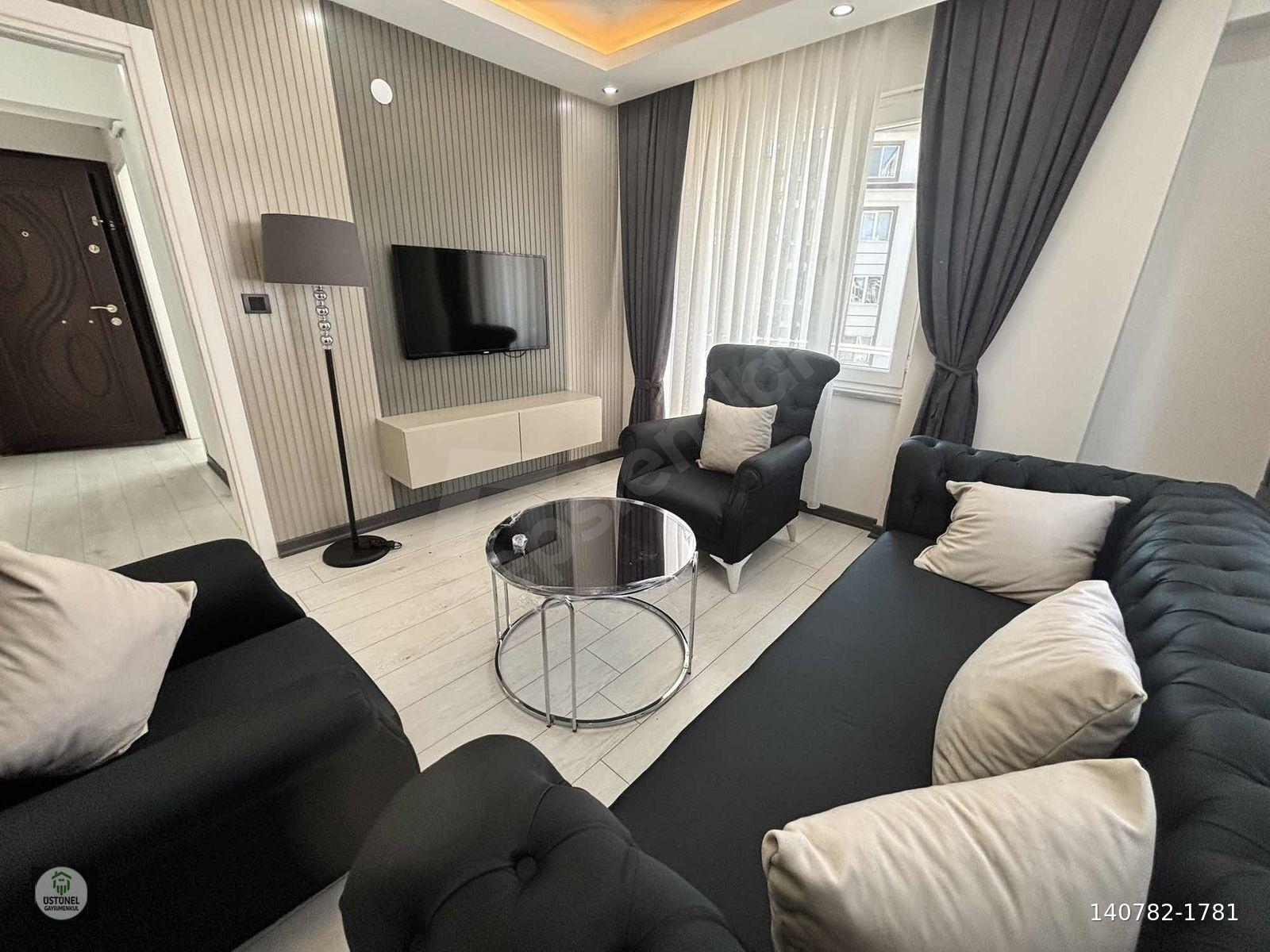 ÜSTÜNEL'DEN GÖRÜKLEDE ÇİFT BALKON AYRI MUTFAK 2+1 ARAKAT SATILIK