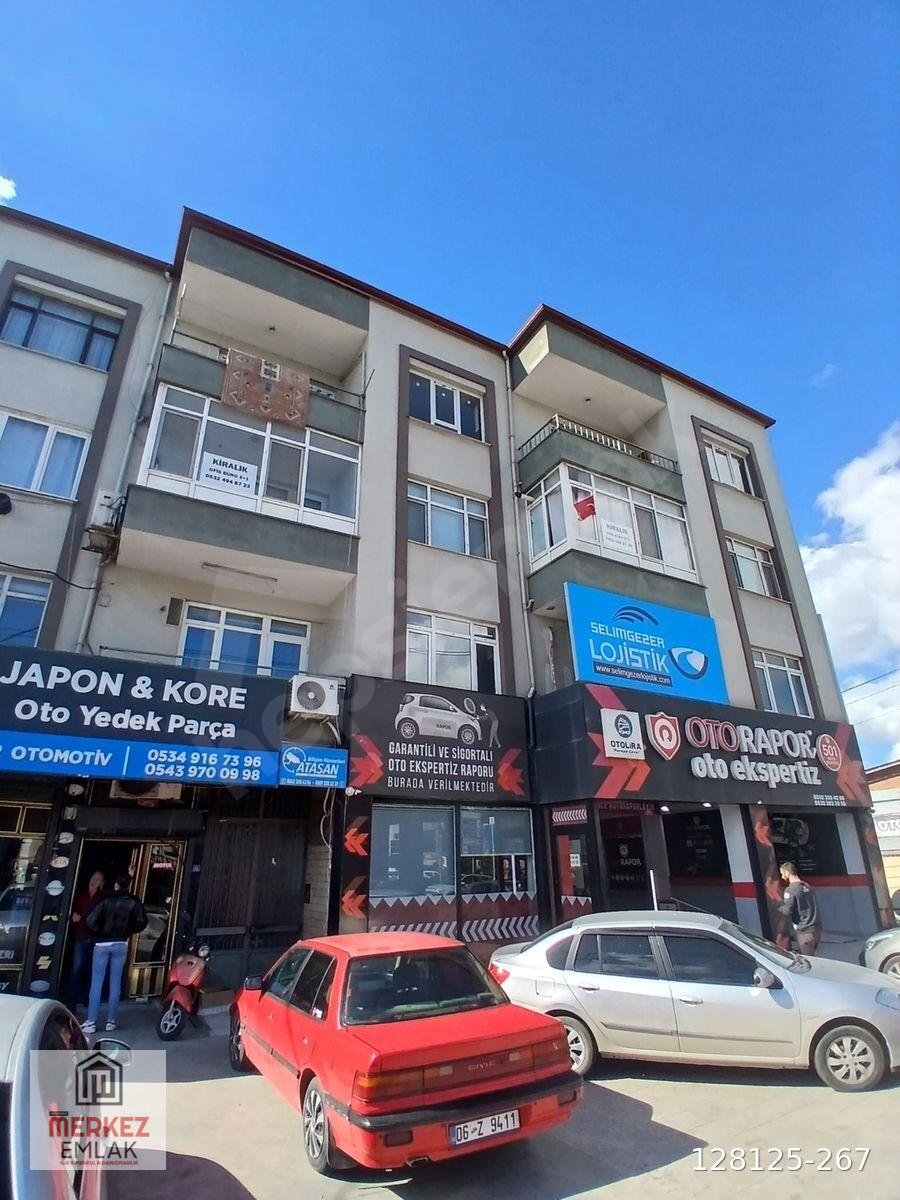 İZMİT SANAYİ SİTESİ GİRİŞİNDE OFİS YAPIMINA UYGUN 3+1 DAİRE