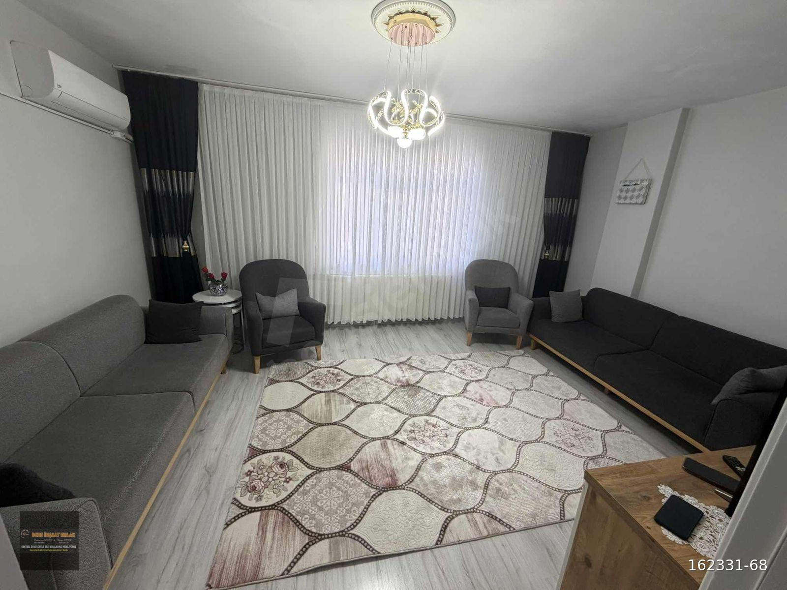 DERE EMLAK'TAN ÇINAR MAH 2+1 SATILIK 90m² 3 KAT DAİRE