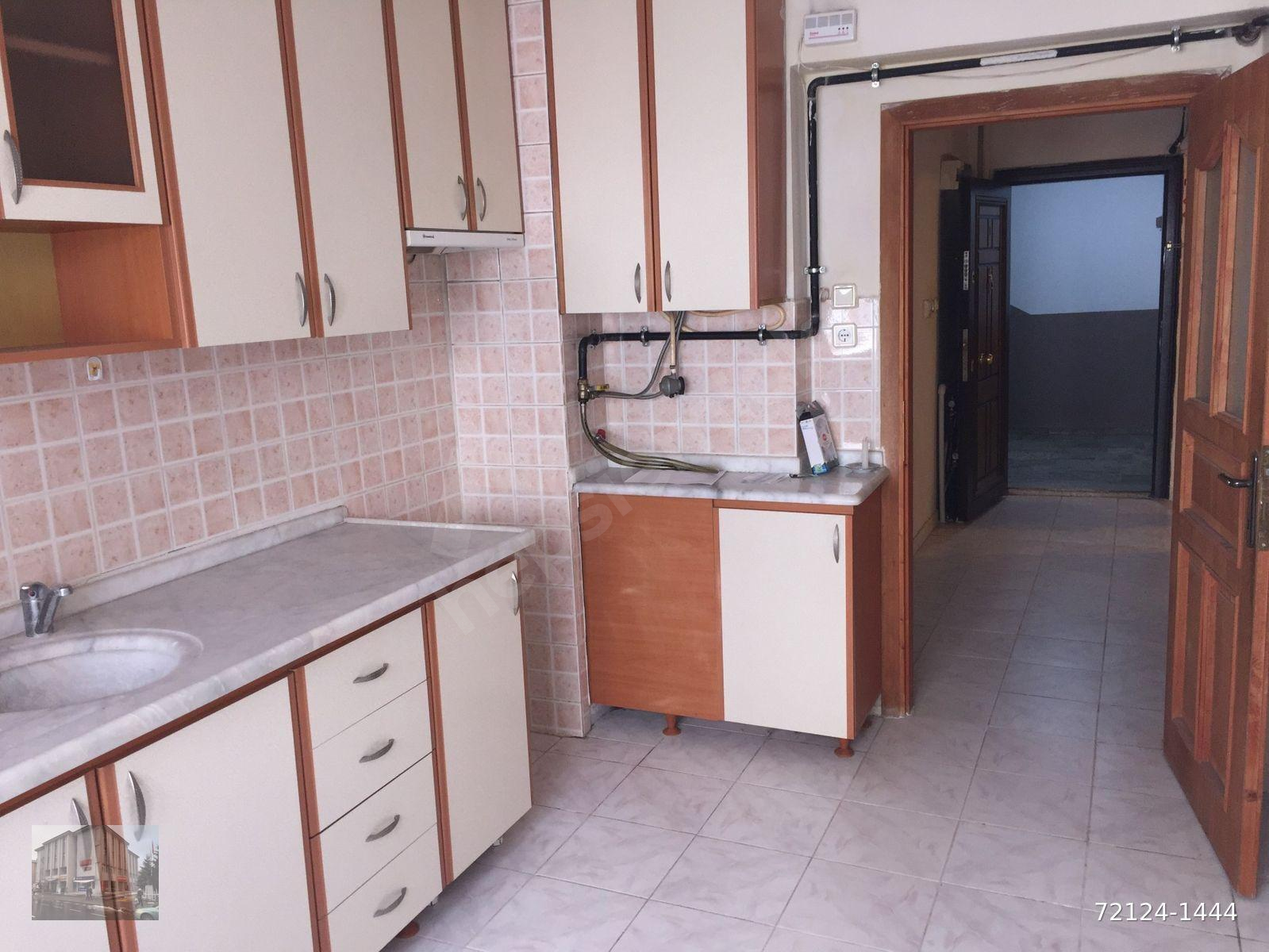BOLU KARAÇAYIR MAH,120M2,C.BLKN. BAKIMLI 2+1 DAİRE