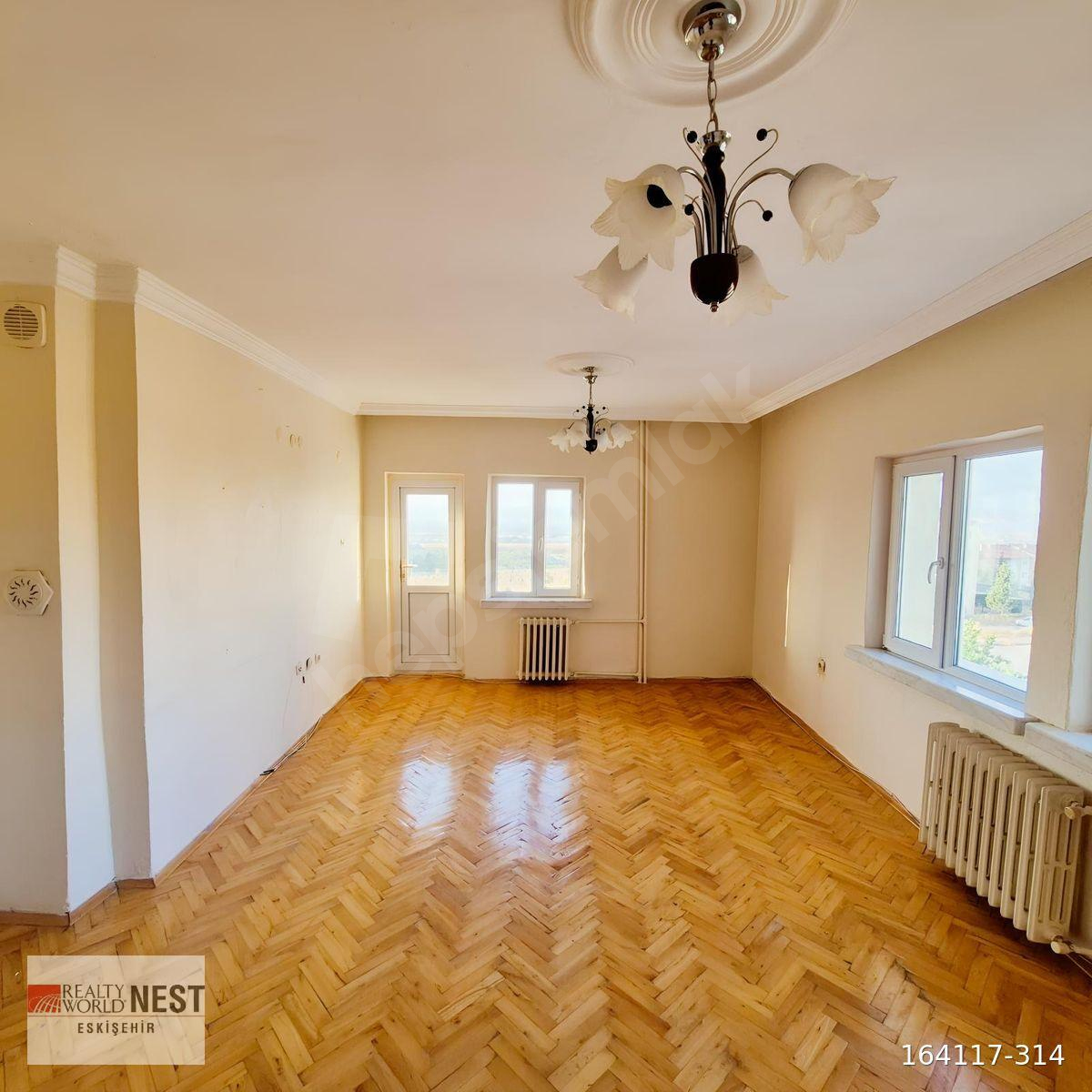 RW NEST'TEN SULTANDEREDE SİTE İÇERİSİNDE 2+1 SATILIK DAİRE